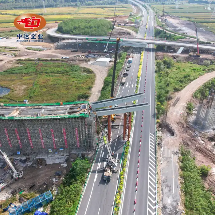 Bent Arc-Shaped Steel Column